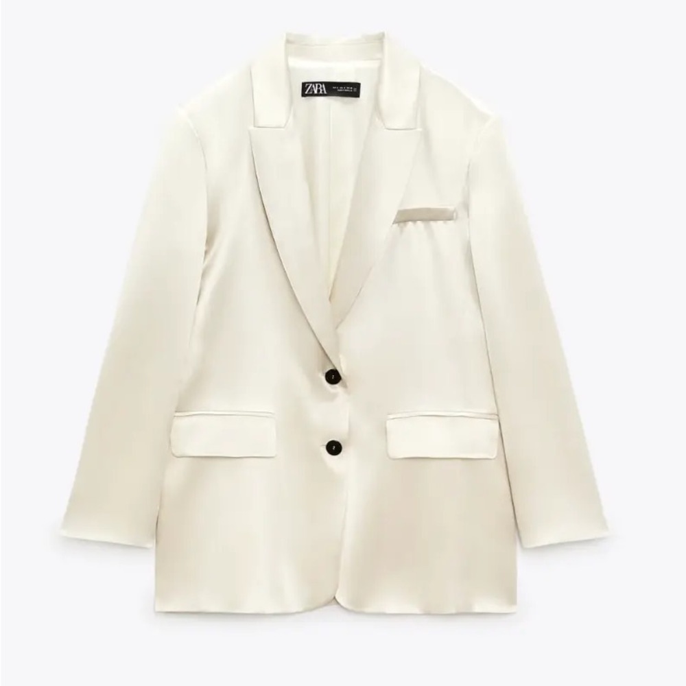 NWT. Zara Beige Satin Effect Oversized Blazer. Size M.